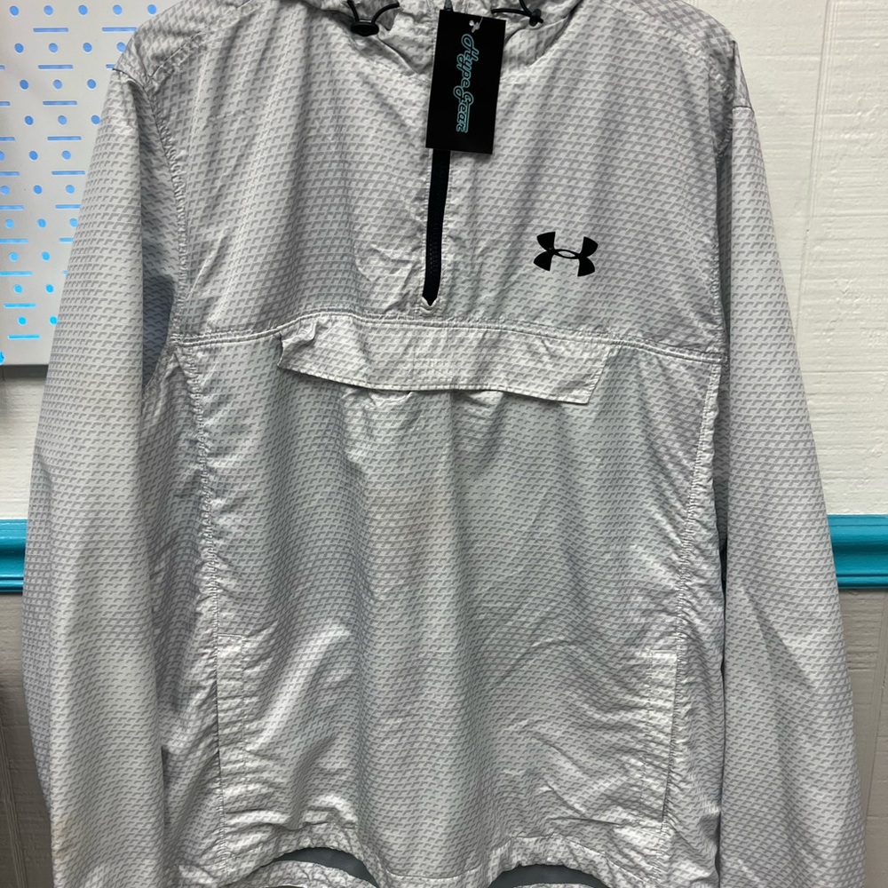 UndeR ArmOUR Grey Zip Up
HOODIE WINDBREAKeR
